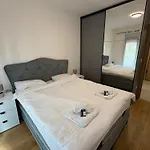 Апартаменти Montenegro Luxury - New